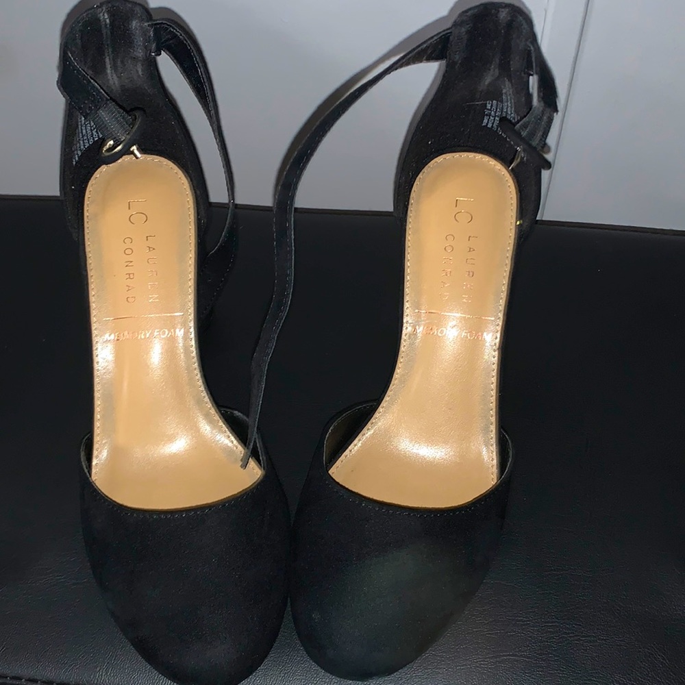 Black heels